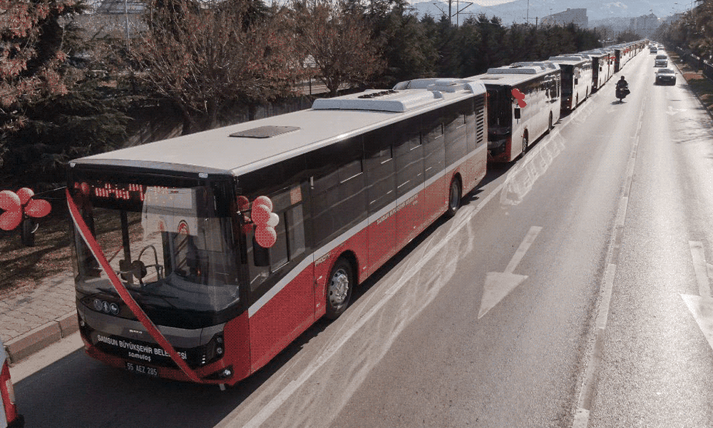 Yeni alınan 33 adet otobüs bugün sefere başladı