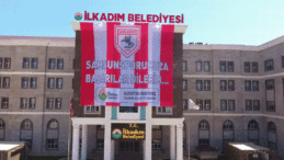 Başkan Demirtaş, şehri Samsunspor bayraklarıyla donattı
