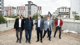 Başkan Demir mahalle mahalle hizmetleri yerinde inceliyor