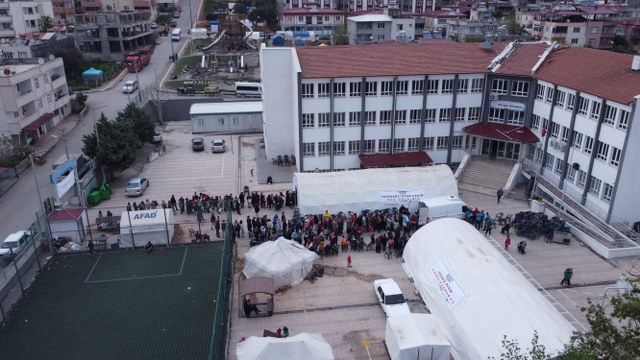 Tekkeköy Belediyesi’nden Kahramanmaraş’ta iftar dayanışması
